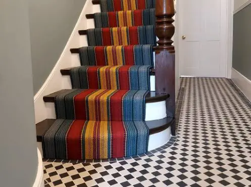 how to cut carpet for stairs